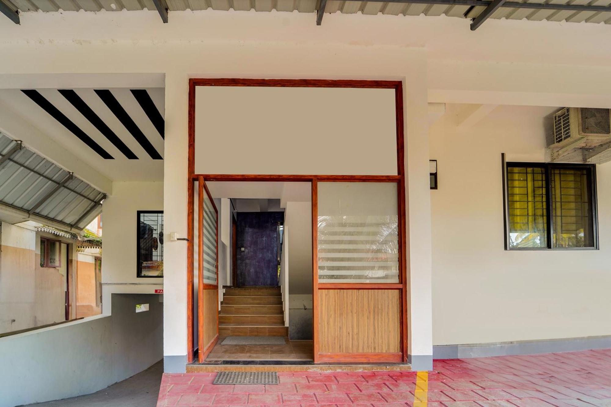 Super Hotel O Cheranelloor Aster Medicity Formerly Abriz Residency Elur Luaran gambar